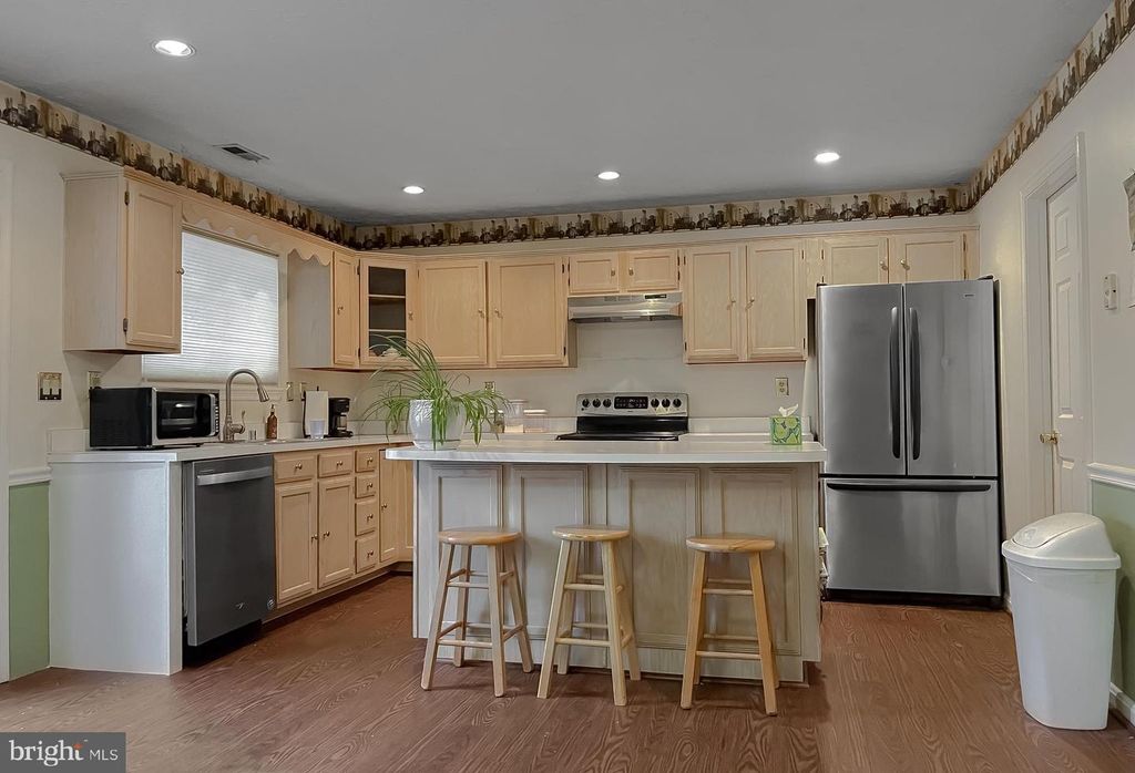 Image 29 of property listing at 5504 IRISH LORD PL, Waldorf, MD 20603