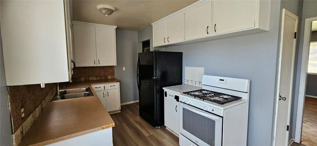 314 S Neal Street, Prairie Grove, AR 72753