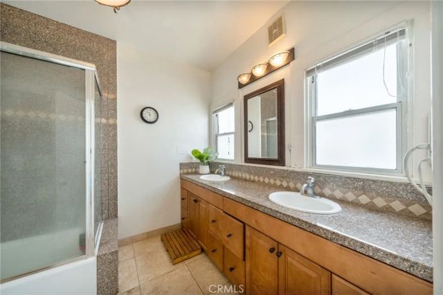 851 Crenshaw Boulevard, Los Angeles, CA 90005