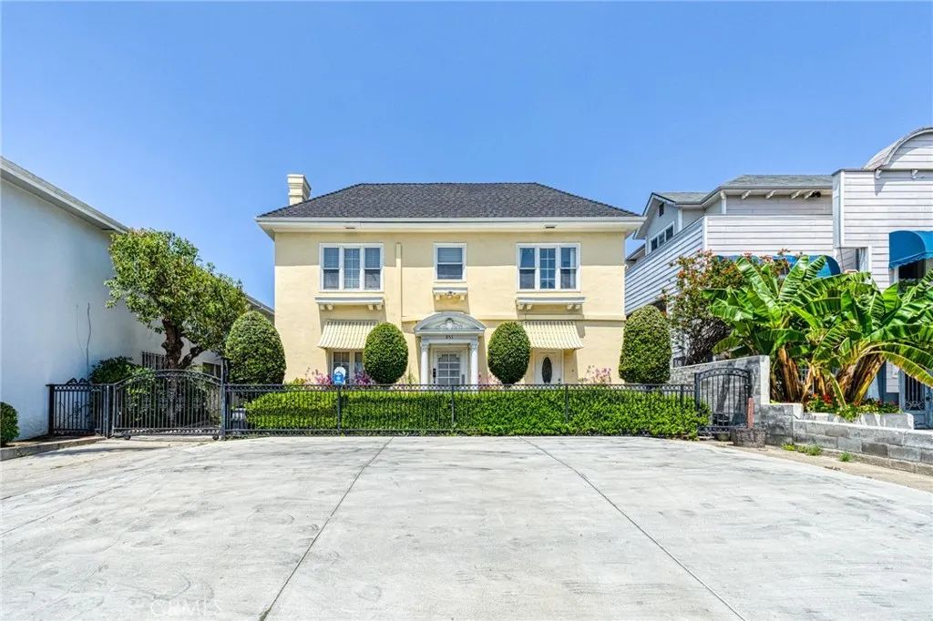 851 Crenshaw Boulevard, Los Angeles, CA 90005