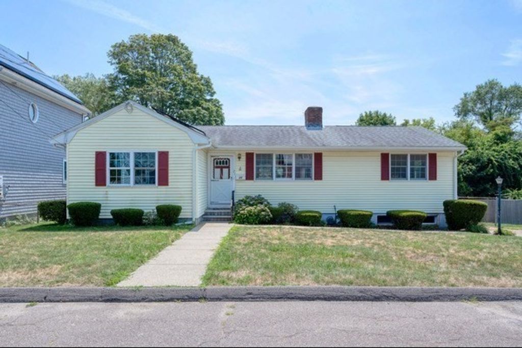 23 Marine St, Quincy, MA 02169