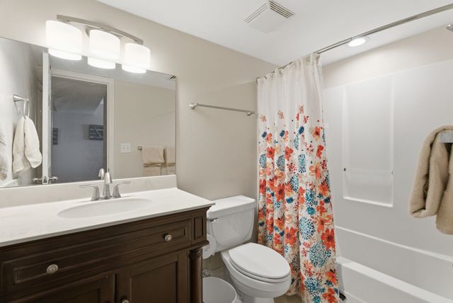 201 S Ocean Blvd Unit 504, North Myrtle Beach, SC 29582