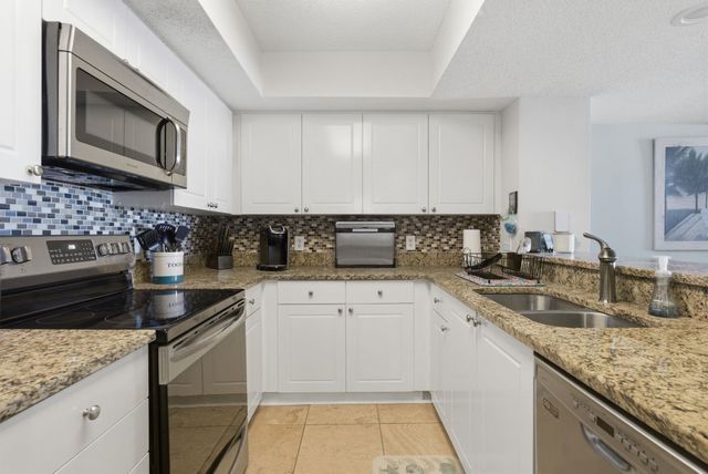 201 S Ocean Blvd Unit 504, North Myrtle Beach, SC 29582