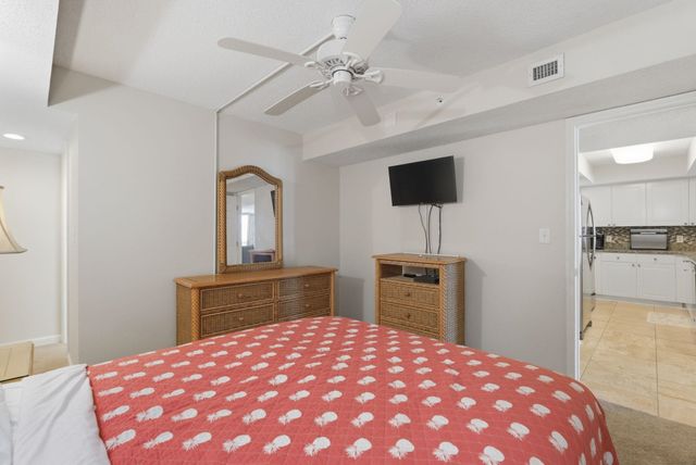 201 S Ocean Blvd Unit 504, North Myrtle Beach, SC 29582