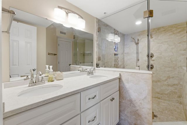 201 S Ocean Blvd Unit 504, North Myrtle Beach, SC 29582