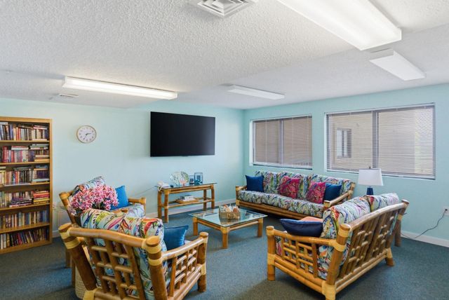 201 S Ocean Blvd Unit 504, North Myrtle Beach, SC 29582