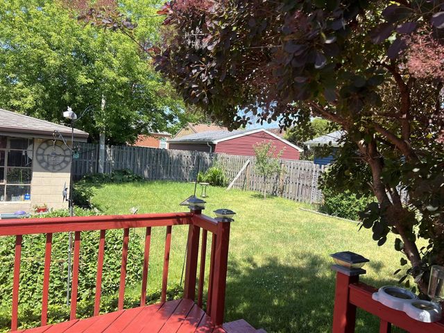 7850 21st AVENUE, Kenosha, WI 53143