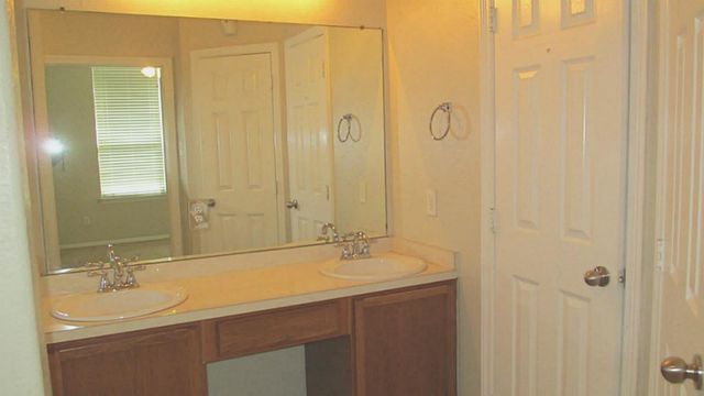 7905 Diamond Oak Drive, Texas City, TX 77591