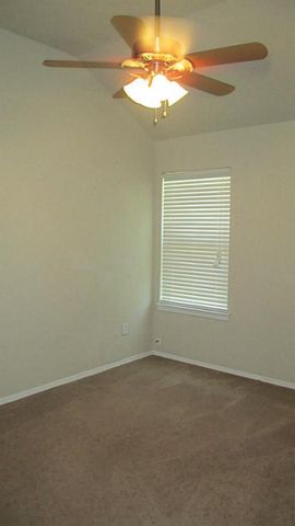 7905 Diamond Oak Drive, Texas City, TX 77591