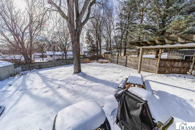 626 Austin Drive, St. Peter, MN 56082