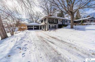 626 Austin Drive, St. Peter, MN 56082