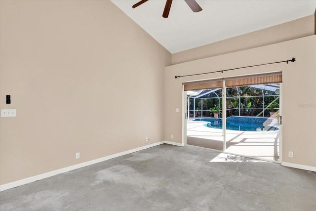 631 HOUSE WREN CIRCLE, Palm Harbor, FL 34683
