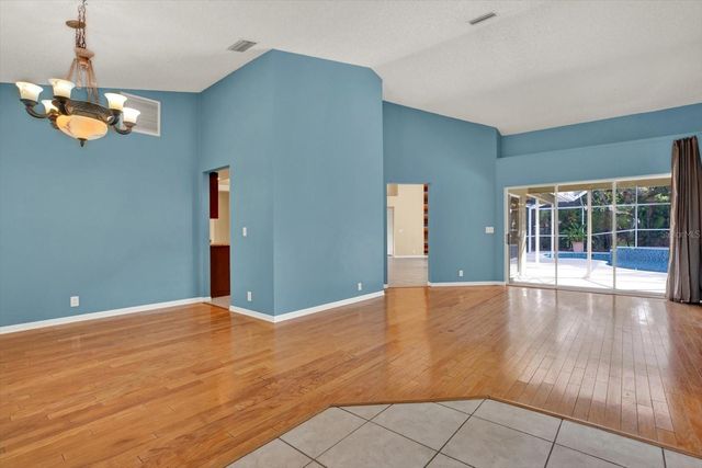 631 HOUSE WREN CIRCLE, Palm Harbor, FL 34683