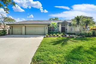631 HOUSE WREN CIRCLE, Palm Harbor, FL 34683