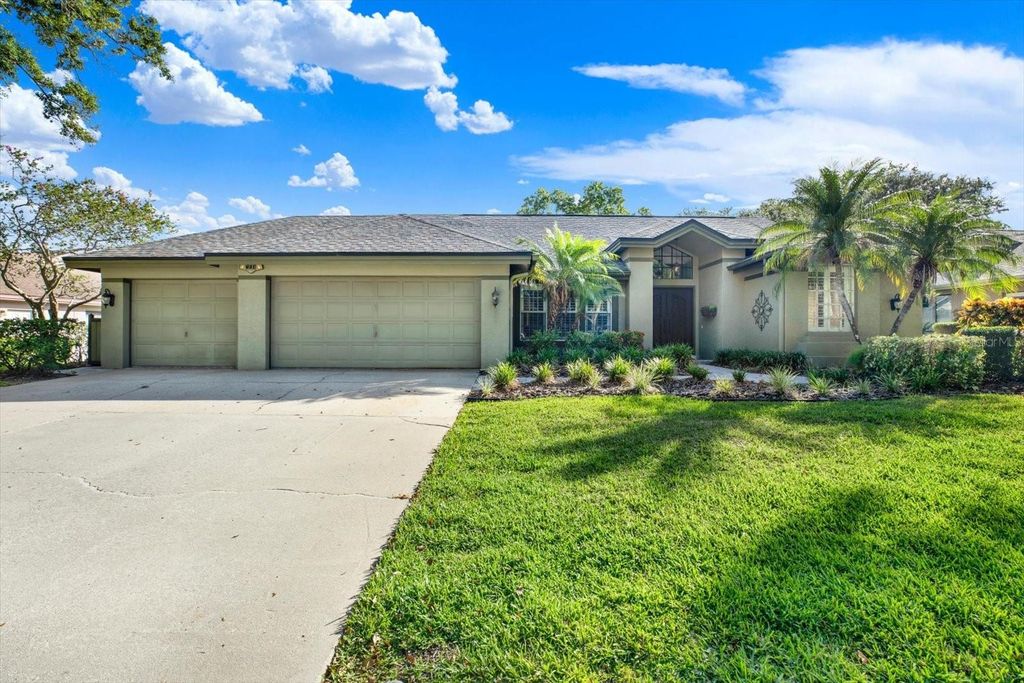 631 HOUSE WREN CIRCLE, Palm Harbor, FL 34683