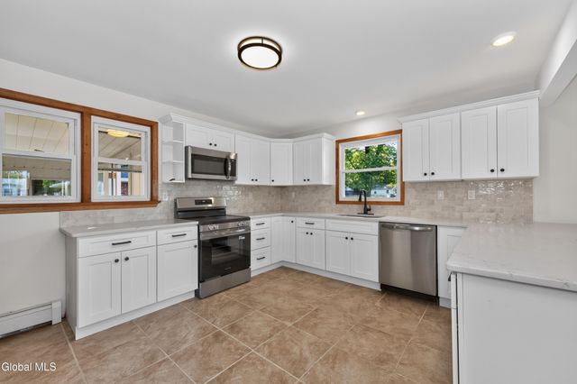 1406 Red Mill Road, East Greenbush, NY 12144
