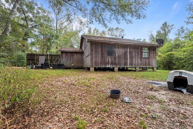 75 Piatonia Rd., Lumberton, MS 39455