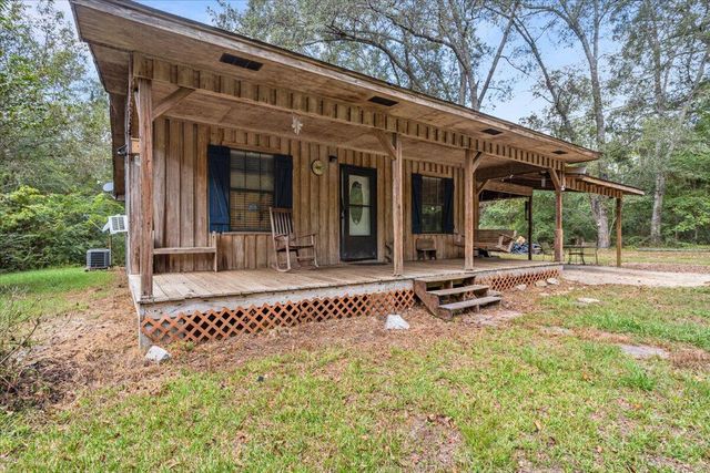 75 Piatonia Rd., Lumberton, MS 39455