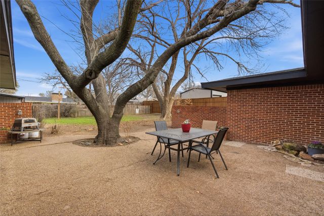 1415 Scenic, Graham, TX 76450