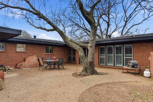 1415 Scenic, Graham, TX 76450