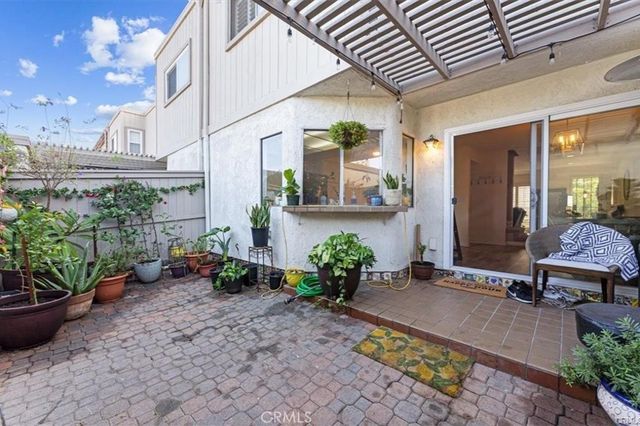 4406 Sea Harbour Drive, Huntington Beach, CA 92649