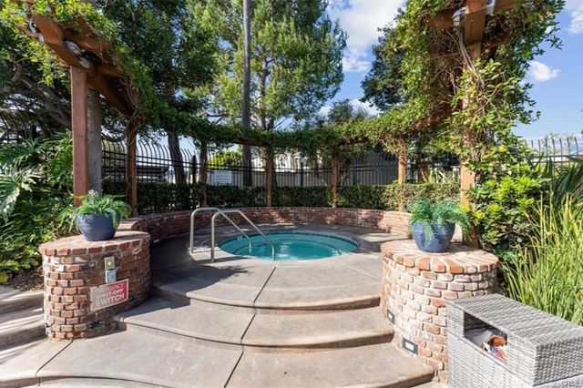 4406 Sea Harbour Drive, Huntington Beach, CA 92649