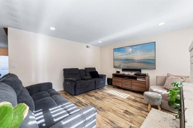 4406 Sea Harbour Drive, Huntington Beach, CA 92649