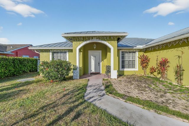 933 SW General Patton Terrace, Port St. Lucie, Port St Lucie, FL 34953