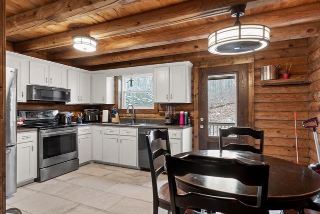 486 E Sharon Circle, Ringgold, GA 30736