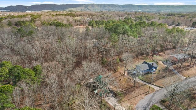 486 E Sharon Circle, Ringgold, GA 30736