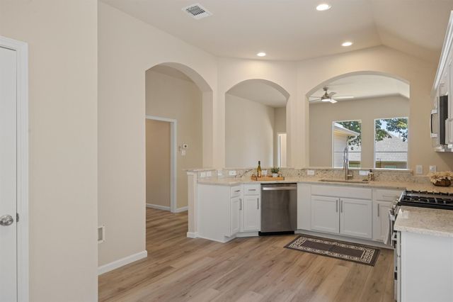 310 Spring DR, Kyle, TX 78640