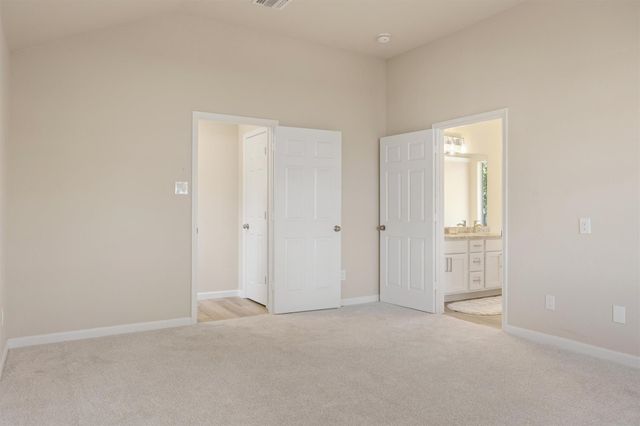 310 Spring DR, Kyle, TX 78640
