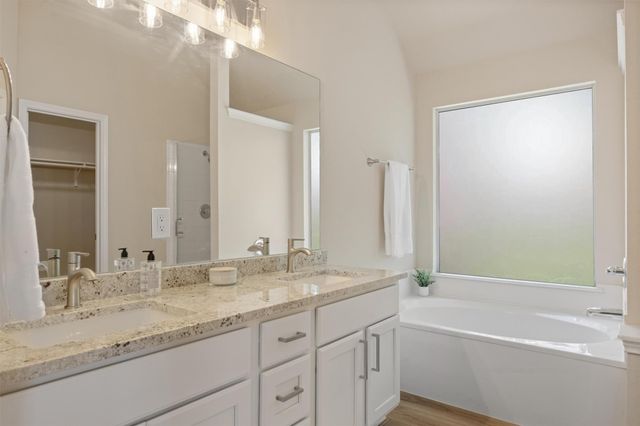 310 Spring DR, Kyle, TX 78640