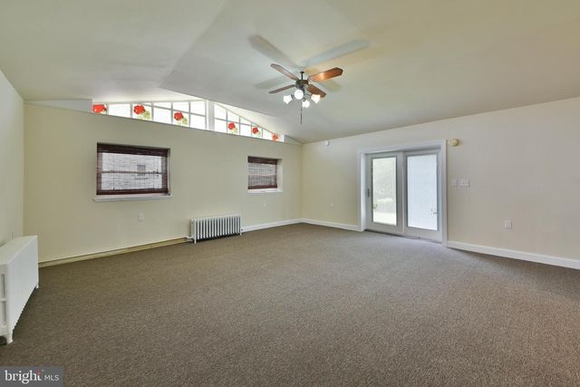 422 WILLOW GROVE AVE, Glenside, PA 19038