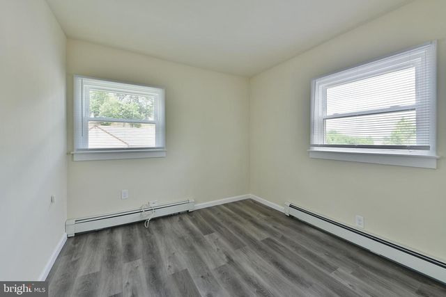 422 WILLOW GROVE AVE, Glenside, PA 19038