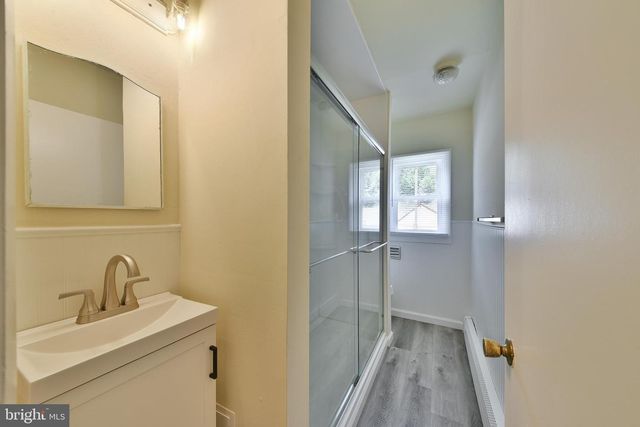 422 WILLOW GROVE AVE, Glenside, PA 19038
