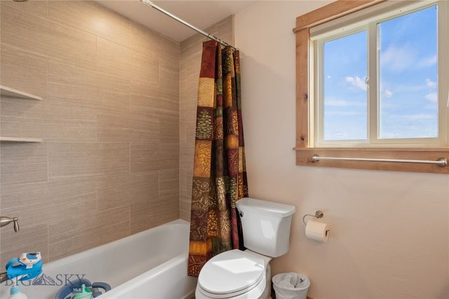 15 Sky View, Ennis, MT 59729