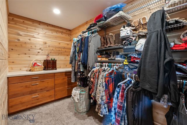 15 Sky View, Ennis, MT 59729