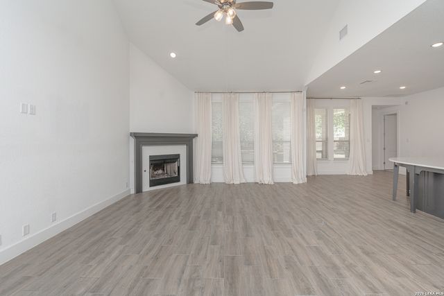 1660 Allington Park, Bulverde, TX 78163