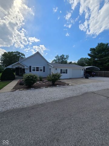 1028 N 11th Street, Elwood, IN 46036