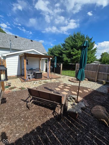 1028 N 11th Street, Elwood, IN 46036