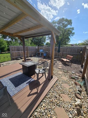 1028 N 11th Street, Elwood, IN 46036