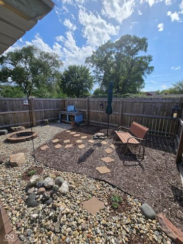 1028 N 11th Street, Elwood, IN 46036
