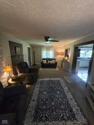 1028 N 11th Street, Elwood, IN 46036