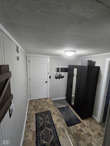1028 N 11th Street, Elwood, IN 46036