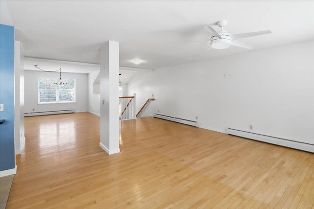 139 Stonington Circle, South Burlington, VT 05403