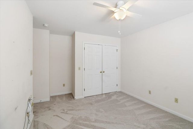 139 Stonington Circle, South Burlington, VT 05403