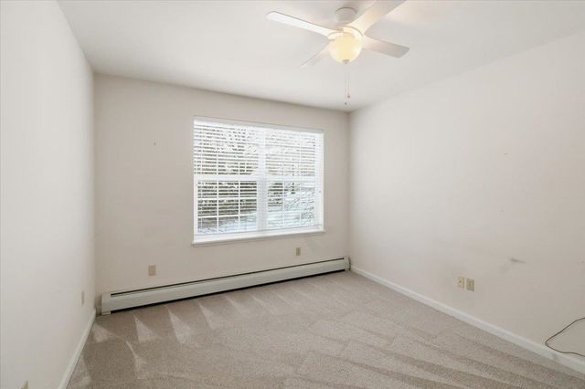 139 Stonington Circle, South Burlington, VT 05403