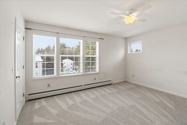 139 Stonington Circle, South Burlington, VT 05403