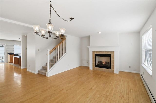 139 Stonington Circle, South Burlington, VT 05403